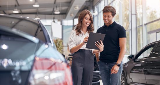 Pourquoi effectuer la reprise de votre voiture chez un mandataire auto ?