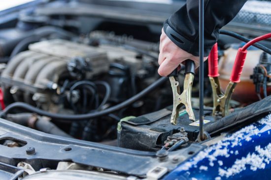 Guide pratique pour équiper votre voiture d&rsquo;un booster de batterie
