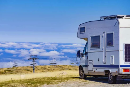 Un road trip de rêve dans les Alpes en camping-car