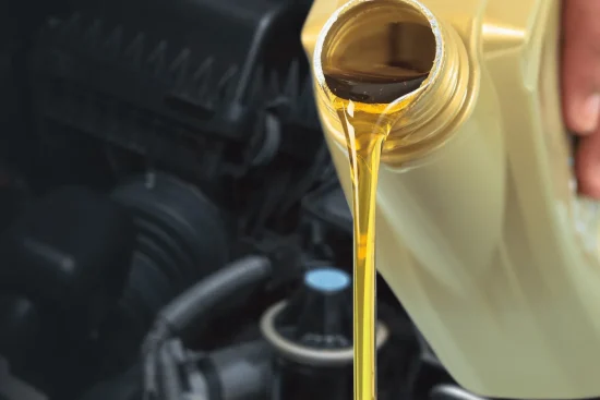 Quelle huile moteur choisir pour une Peugeot 208 1.2 essence 82 cv ?