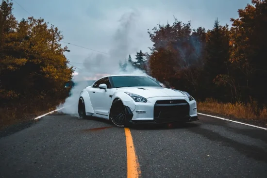 Comment immatriculer une voiture importée en France ? Le guide complet 2026