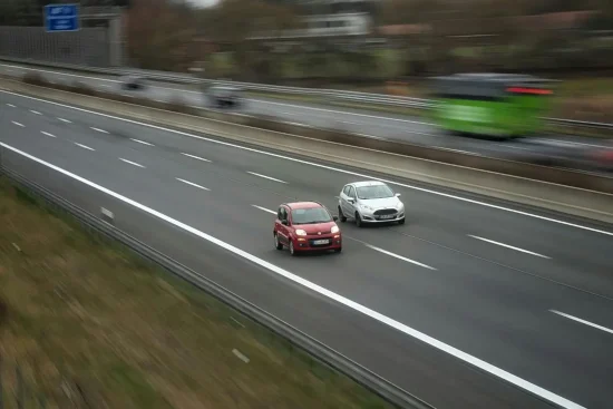 Bruit de sifflement à vitesse constante : origines et solutions