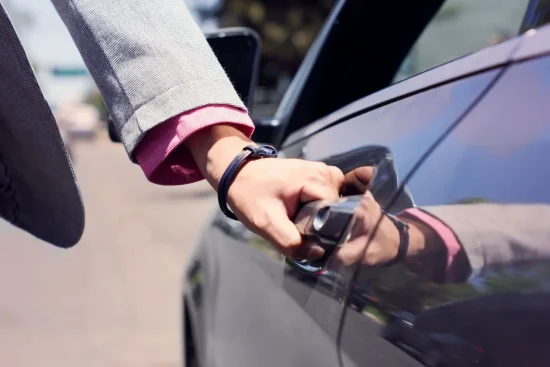 Différence entre autopartage et location entre particuliers : quel mode de mobilité choisir ?